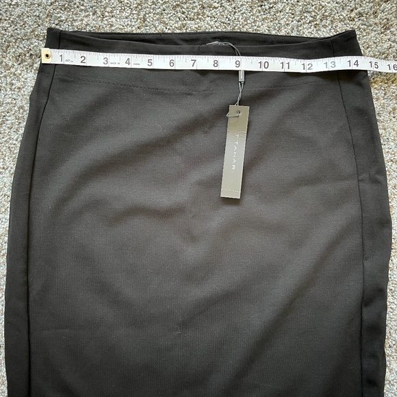 T Tahari Pencil Skirt, Size S/P, Flattering waist; New with tags - Picture 4 of 13